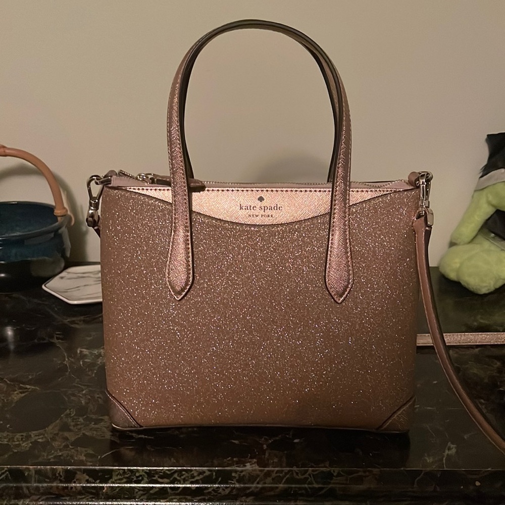 Kate spade rose gold purse